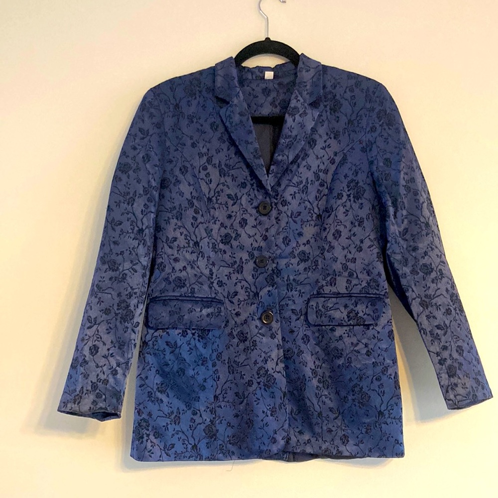 Navy floral reflective silk like blazer from London